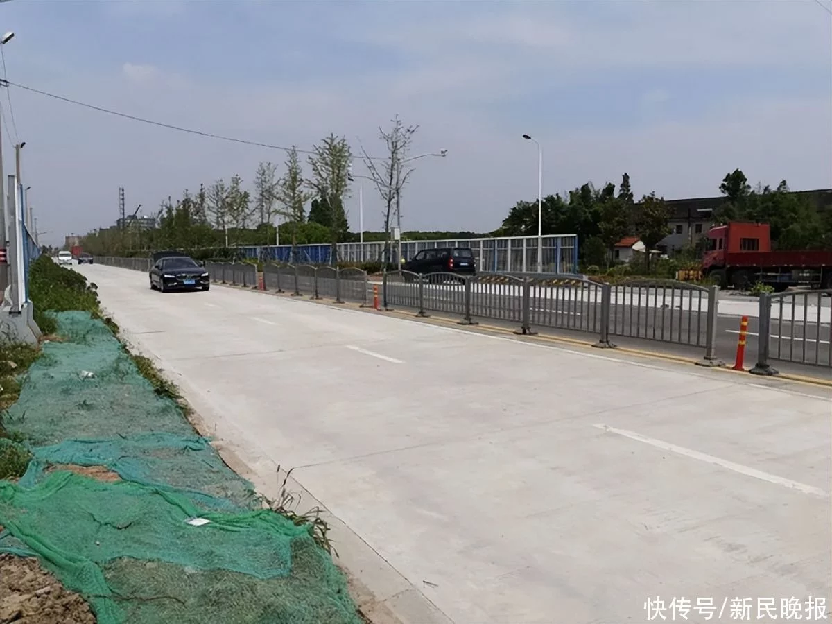 4车道变6车道！高科东路（华东路—外环线）改建工程进入道路主体施工阶段(图4)