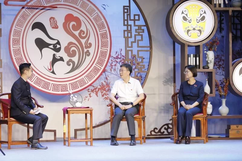 “戏曲进校园”:大兴区青少年戏曲传承与发展提升工程”线上启动(图3) “戏曲进校园”:大兴区青少年戏曲传承与发展提升工程”线上启动(图3)