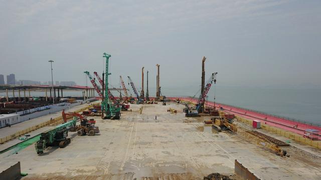 胶州湾第二隧道工程青岛端主线工程进入土建施工建设阶段(图2)