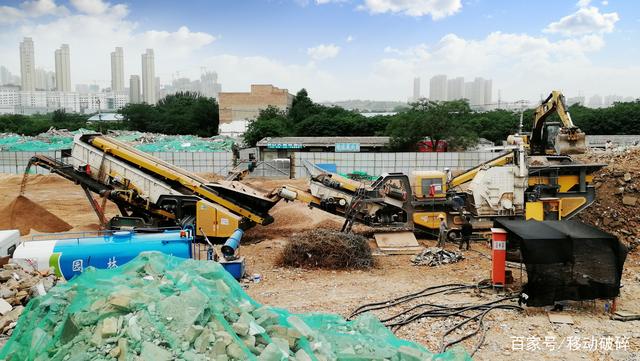 履带移动破碎站制砂过程剖析(图3)