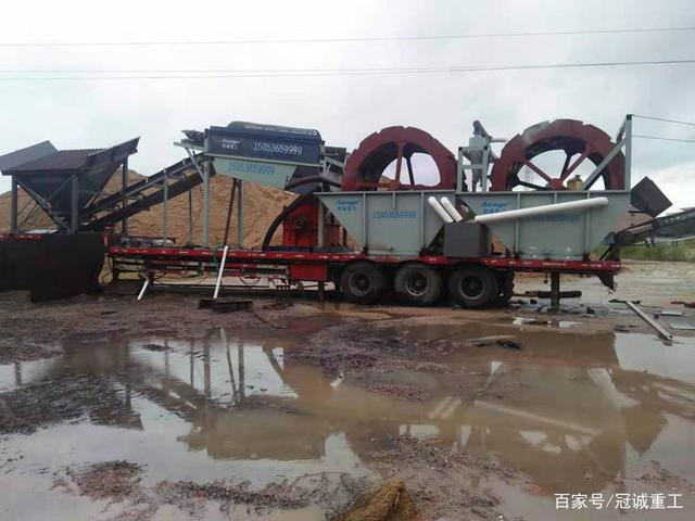 车载流动式洗砂-轮斗式洗砂机在移动洗沙方面的新应用(图3) 车载流动式洗砂-轮斗式洗砂机在移动洗沙方面的新应用(图3)
