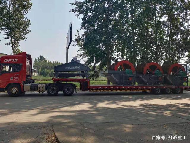 车载流动式洗砂-轮斗式洗砂机在移动洗沙方面的新应用(图4) 车载流动式洗砂-轮斗式洗砂机在移动洗沙方面的新应用(图4)