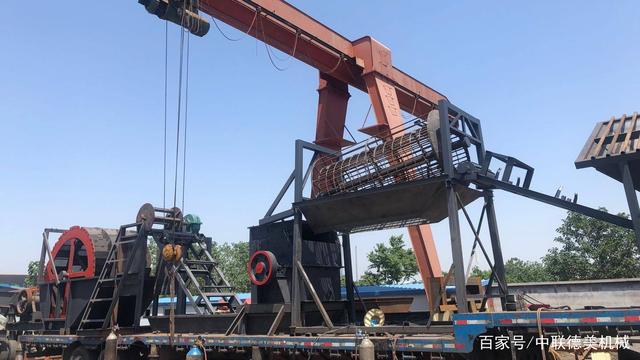 移动式洗砂机那么贵还有人买?它有什么优势?(图3) 移动式洗砂机那么贵还有人买?它有什么优势?(图3)