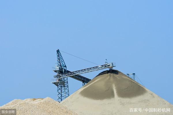市场上轮斗式洗砂机厂家众多，如何选择不会出错？遵循这4点即可(图1)