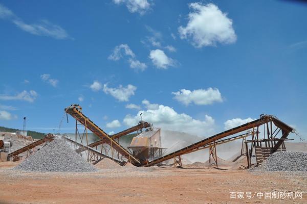 机制砂一定要水洗吗?不洗有哪些严重后果?哪款洗砂机效果更好?(图1) 机制砂一定要水洗吗?不洗有哪些严重后果?哪款洗砂机效果更好?(图1)