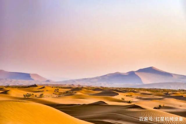 世界最长沙漠公路！新疆尉且沙漠公路即将建成通车，砂石企业必看(图1)