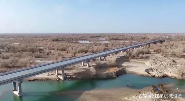 世界最长沙漠公路！新疆尉且沙漠公路即将建成通车，砂石企业必看(图4)