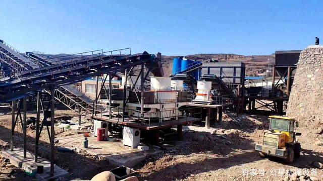 世界最长沙漠公路！新疆尉且沙漠公路即将建成通车，砂石企业必看(图8)