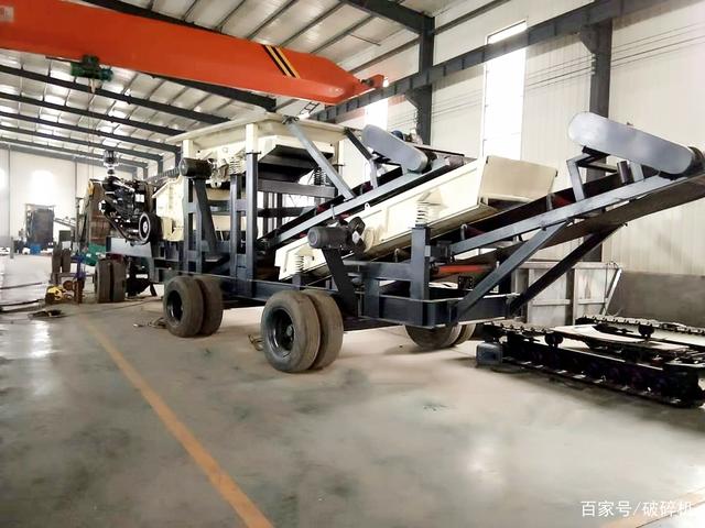 破碎机在破碎工作过程中注意事项都有哪些?(图4) 破碎机在破碎工作过程中注意事项都有哪些?(图4)