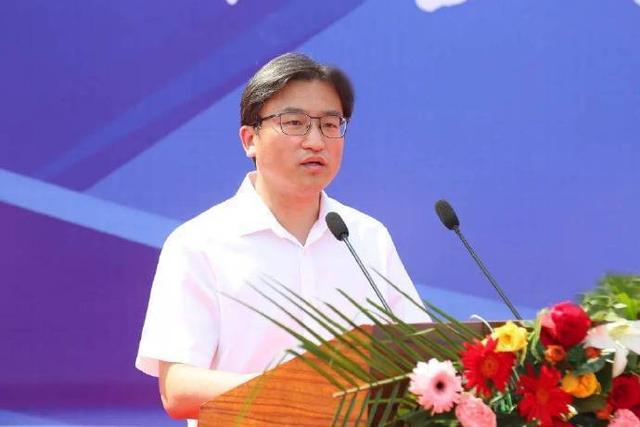 助力“一带一路”!山推矿山大型矿用装备批量出口发运(图2) 助力“一带一路”!山推矿山大型矿用装备批量出口发运(图2)