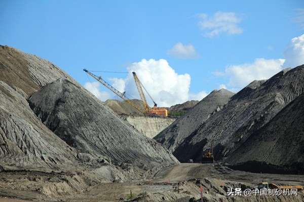 为什么煤矸石制砂这么火?看完这3大优势就知道了(图4) 为什么煤矸石制砂这么火?看完这3大优势就知道了(图4)