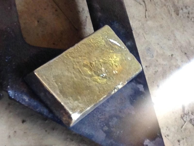 非洲淘金揭秘系列之三金的熔炼(图5)