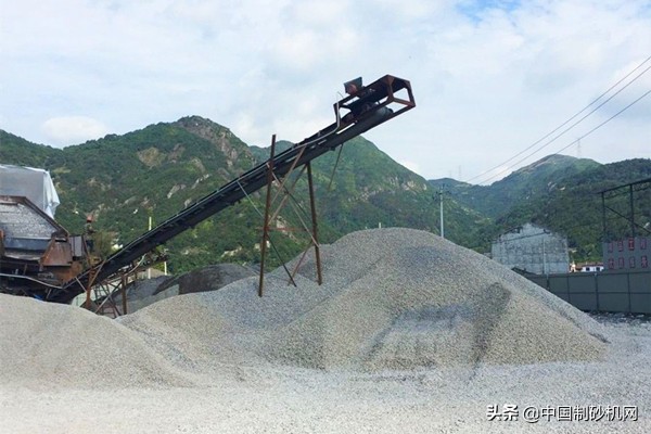 投资一个石子厂预算成本有哪些?需要多少钱?50万能开沙场吗?(图1) 投资一个石子厂预算成本有哪些?需要多少钱?50万能开沙场吗?(图1)