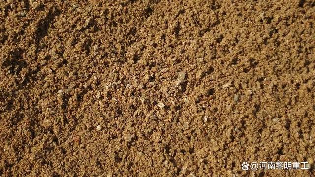 风化石和风化砂有区别吗?风化石制砂的工艺流程是什么?(图2) 风化石和风化砂有区别吗?风化石制砂的工艺流程是什么?(图2)