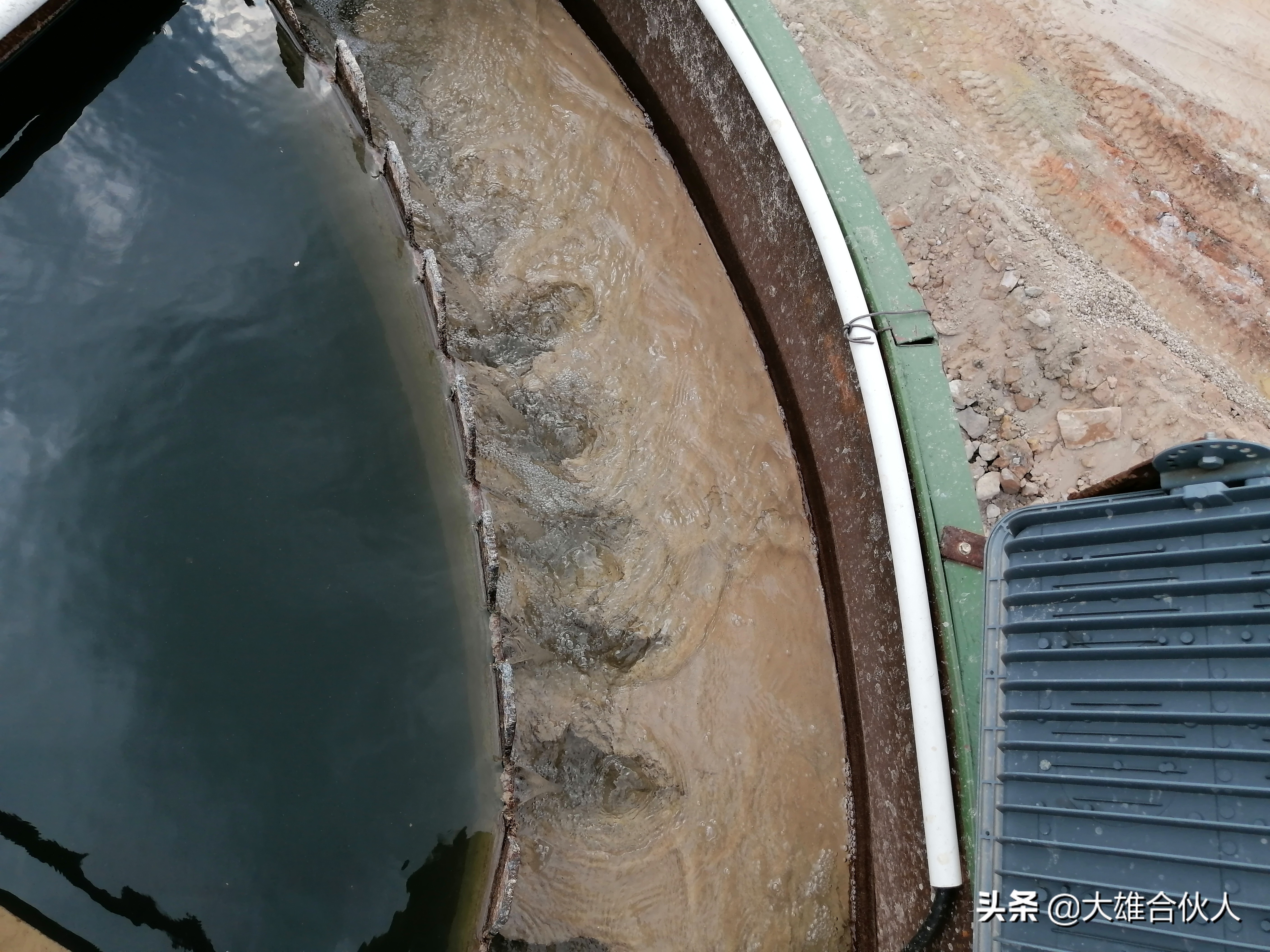 湖北洗砂场配套污水处理设备带式压滤机(图5) 湖北洗砂场配套污水处理设备带式压滤机(图5)