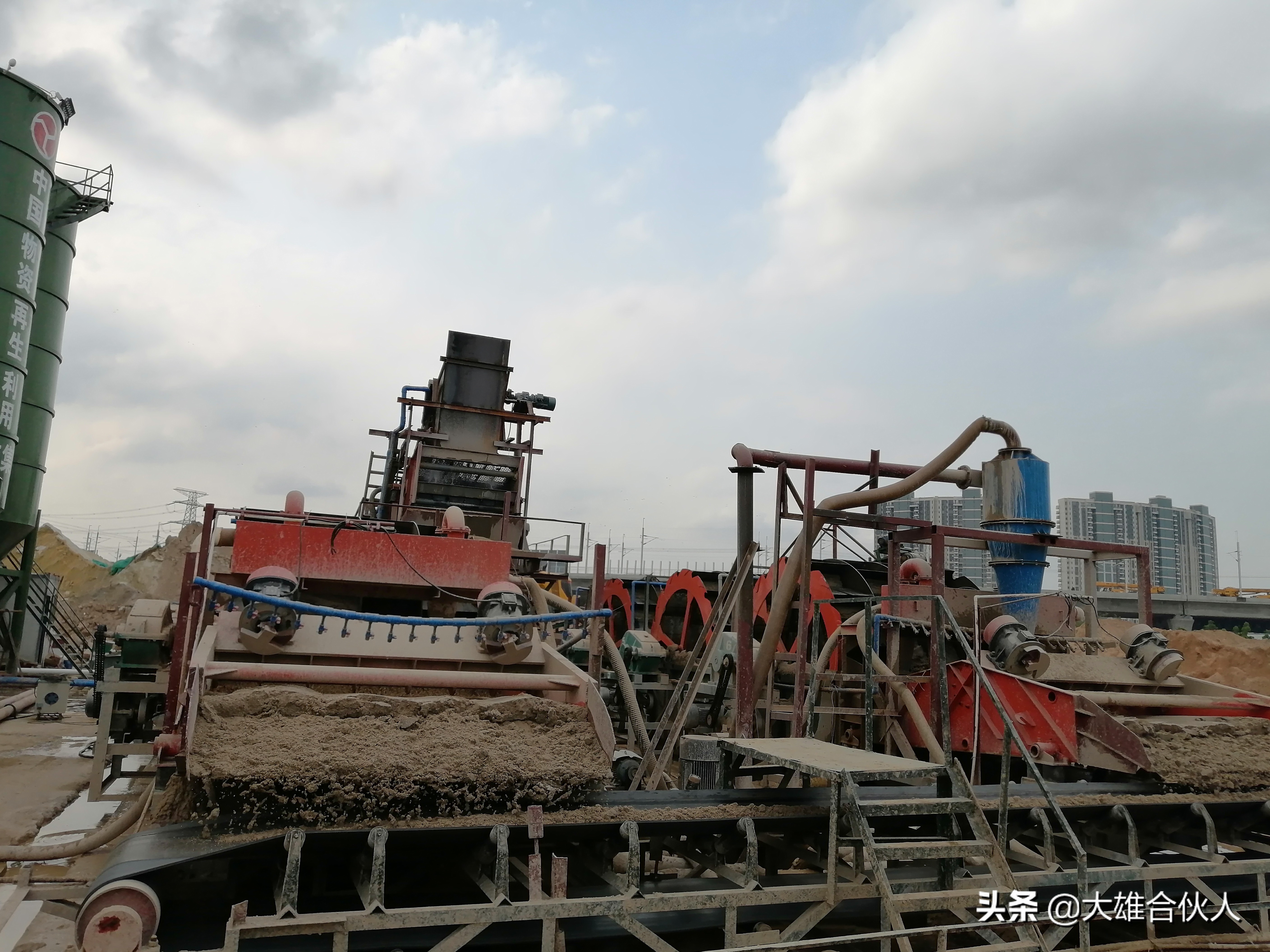 湖北洗砂场配套污水处理设备带式压滤机(图7) 湖北洗砂场配套污水处理设备带式压滤机(图7)