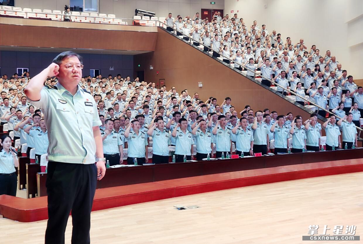 长沙县行政执法局:先行示范抓改革执法为民践初心(图3) 长沙县行政执法局:先行示范抓改革执法为民践初心(图3)