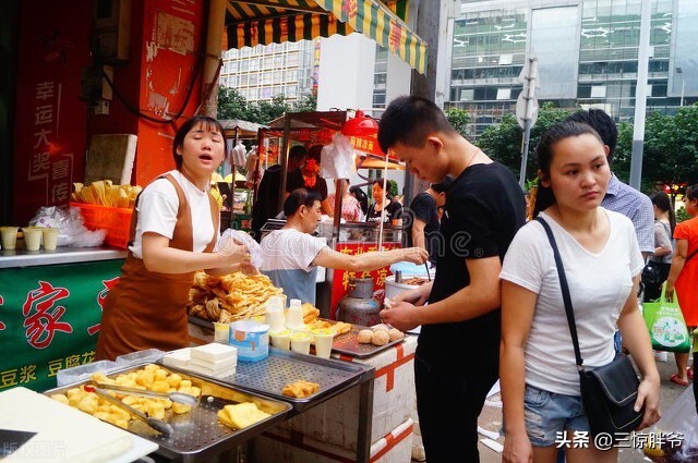 深圳往事:工厂堪称女儿国,男孩只要胆子大,身边桃花朵朵开(图8) 深圳往事:工厂堪称女儿国,男孩只要胆子大,身边桃花朵朵开(图8)