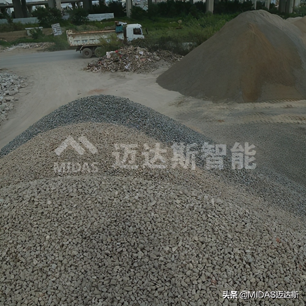 移动制砂站自动化技术程度高,节省成本(图2) 移动制砂站自动化技术程度高,节省成本(图2)