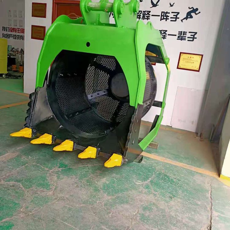 泉州I32水洗沙筛分斗9534清理建筑垃圾旋转筛分斗9227挖机筛分斗(图3) 泉州I32水洗沙筛分斗9534清理建筑垃圾旋转筛分斗9227挖机筛分斗(图3)