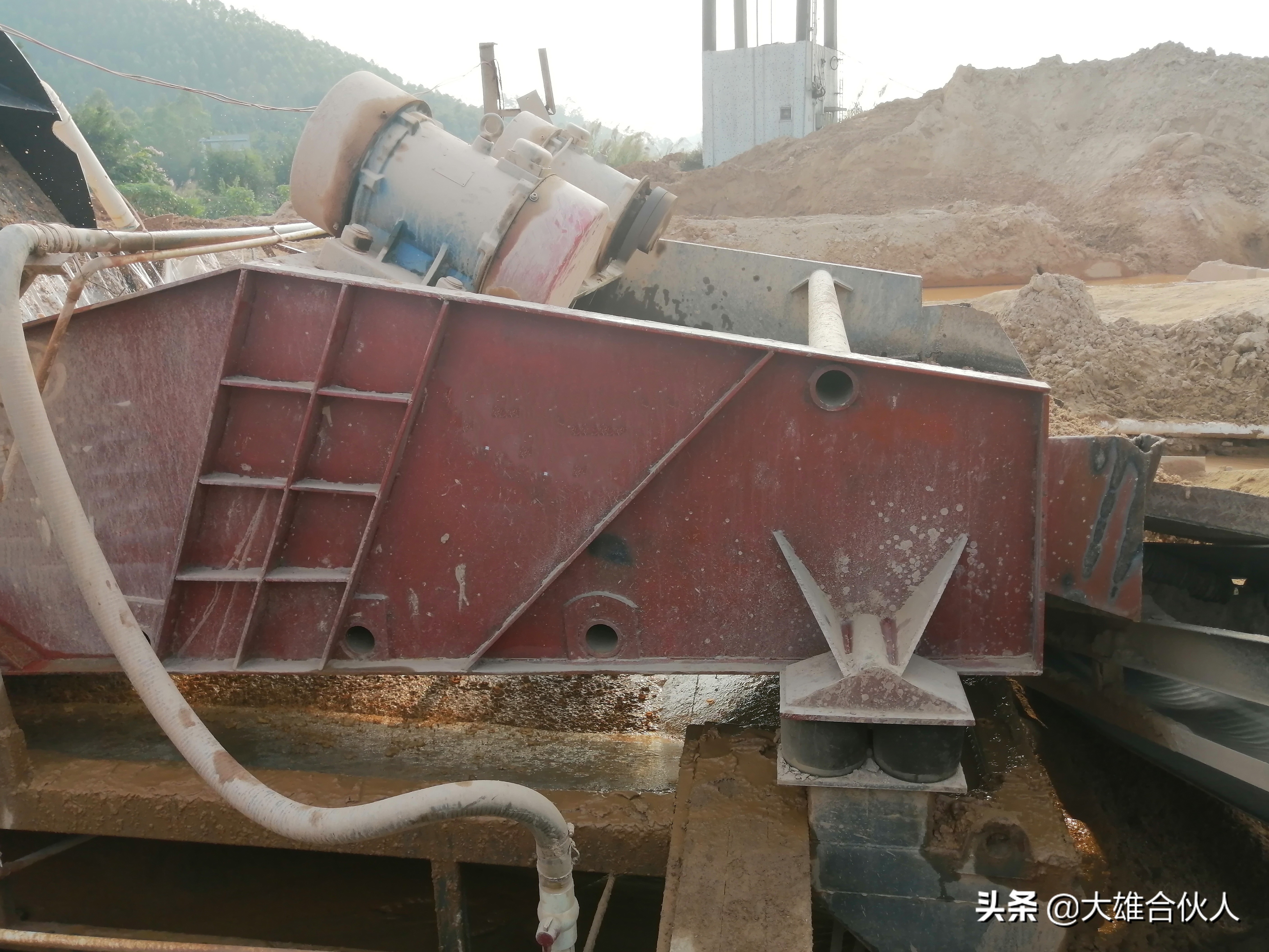 湖南永州洗砂场污水处理，带式泥浆压滤机现场(图6)
