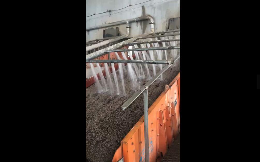 江西石城赣东矿机环保水洗沙机械设备视频轮斗式洗砂机生产视频(图2)