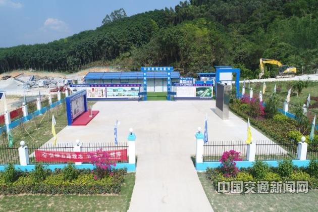 理想高速幸福黎乡——写在海南省儋白高速公路通车之际(图3) 理想高速幸福黎乡——写在海南省儋白高速公路通车之际(图3)