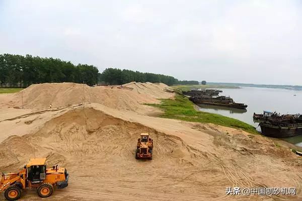 经过加工后的机制砂一定要水洗吗？用什么洗砂机比较好！(图6)
