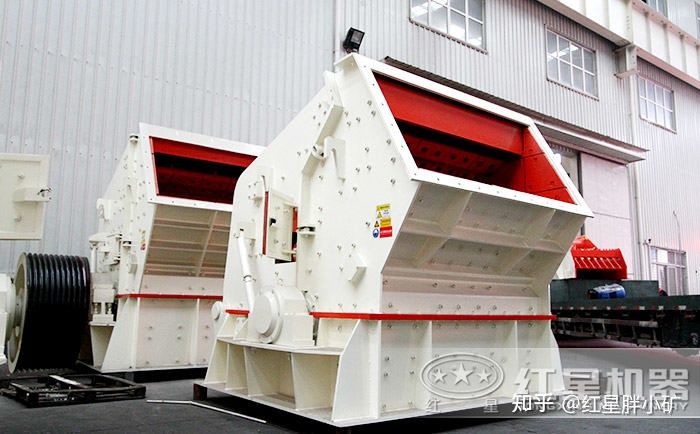 石头制砂用什么设备最好?(图2) 石头制砂用什么设备最好?(图2)