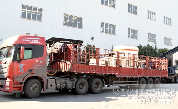 鹅卵石打成的沙好吗?小型鹅卵石制砂设备一套价格(图5) 鹅卵石打成的沙好吗?小型鹅卵石制砂设备一套价格(图5)