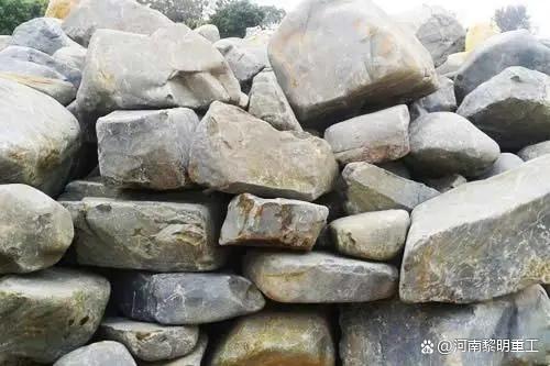 青石制砂需要水洗吗？用什么设备洗砂？(图1)