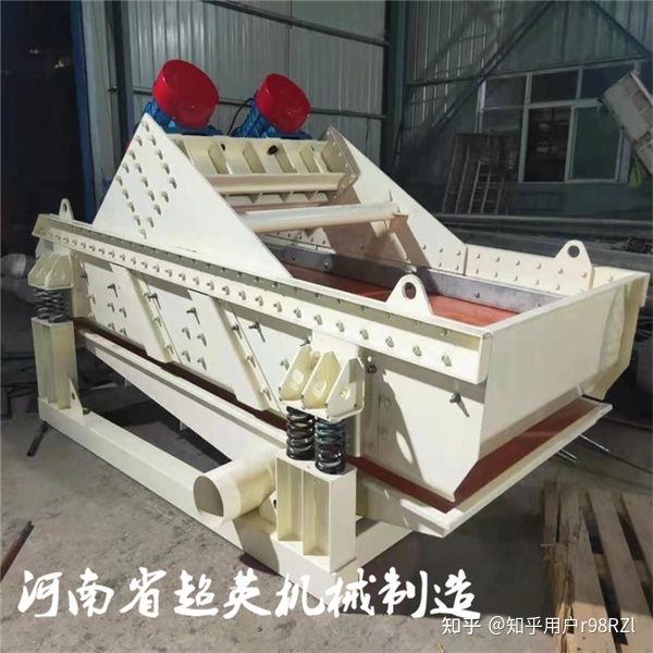 尾矿干排脱水筛砂浆振动筛细砂回收系统(图1) 尾矿干排脱水筛砂浆振动筛细砂回收系统(图1)