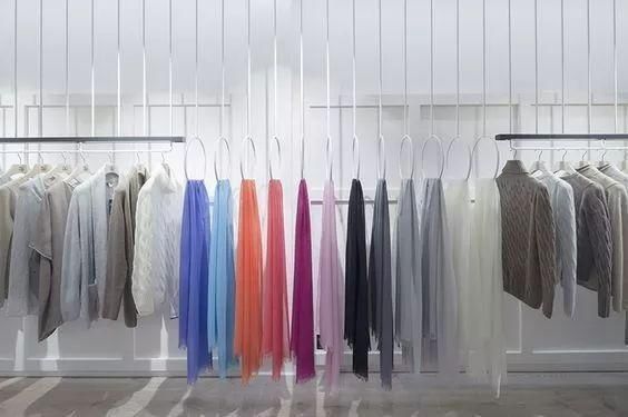 服装店如何挂版才能让衣服显得好看?(图2) 服装店如何挂版才能让衣服显得好看?(图2)