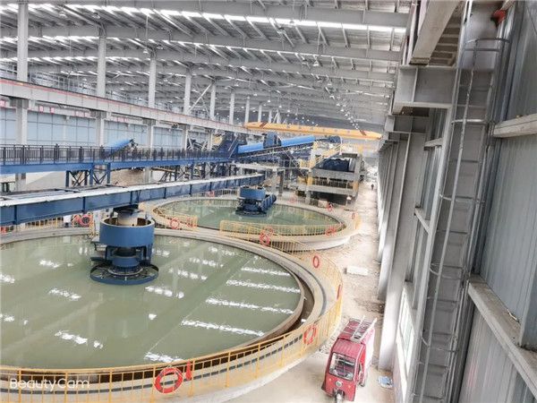 花园式制砂工厂建成埃里斯克助力鑫淼项目年产300万吨生产线投产(图2)