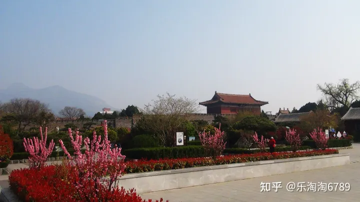 泰安:它是最古老街道之一,里面曾是豪宅林立,住着达官贵人,现仅存一处别样景观!(图9) 泰安:它是最古老街道之一,里面曾是豪宅林立,住着达官贵人,现仅存一处别样景观!(图9)