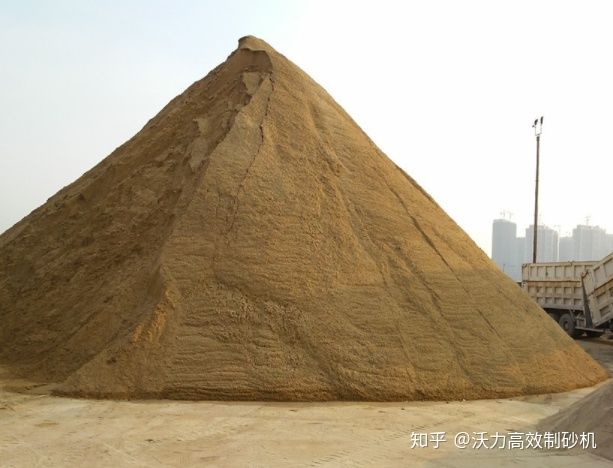 移动式制砂机设备,高效环保,归还城市一片绿色(图3) 移动式制砂机设备,高效环保,归还城市一片绿色(图3)