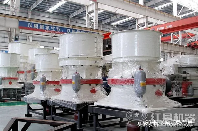 石头制成沙有什么用?专业制砂设备有哪些?(图5) 石头制成沙有什么用?专业制砂设备有哪些?(图5)